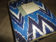 ROSE TREE (1) NEW HAVEN LINED VALANCE BLUE CHEVRON 19 X 80