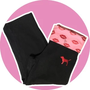 Y2K Vintage Victoria Secret PINK UMSCHLAG CAPRIHOSE MIT KUSSDRUCK GRÖSSE SMALL GEBRAUCHT, IN EINWANDFREIEM ZUSTAND - Bild 1 von 5