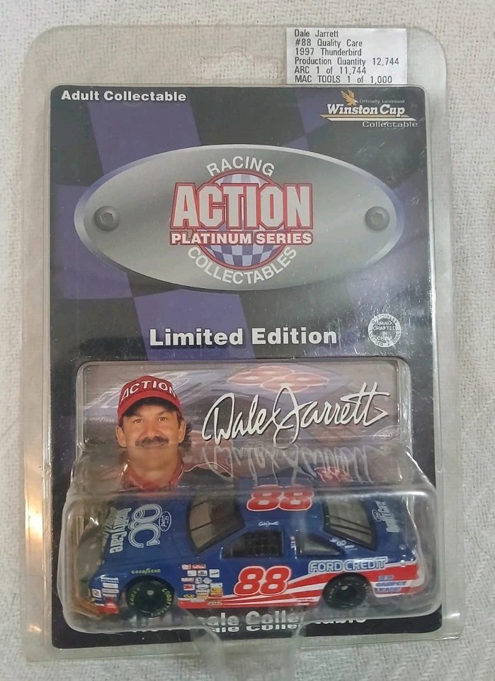 Dale Jarrett #88 Quality Care 1997 Thunderbird Action Platinum 1:64 Diecast - Imagem 1 de 1