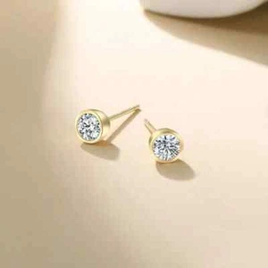 18ct Yellow Gold on Silver Cubic Zirconia Solitaire Round Stud Earrings - Picture 1 of 6