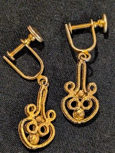 Pendientes de Colección Tornillo Trasero Tono Dorado Colgantes Trabajo Abierto Remolinado Desplazados - Imagen 1 de 4
