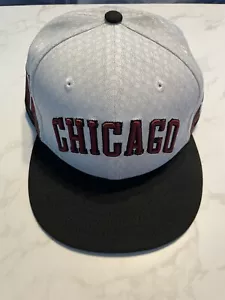 Chicago Bulls New Era 2022/23 City Edition 9FIFTY Snapback Adjustable Hat - Picture 1 of 5
