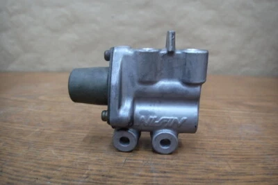 2004 HONDA ST1300 ABS BRAKE SPLITTER - Image 1 of 4