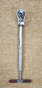 3/8" Drive T-Handle Ratchet For Tight Spaces Knurled Vintage - Bild 1 von 6