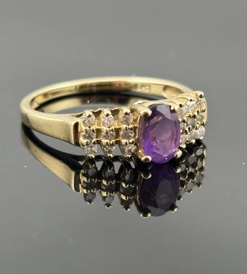 BOM Designer BH Ouro Amarelo 14k Oval Roxo Ametista e Anel de Diamante Tamanho 5.75 - Imagem 1 de 4