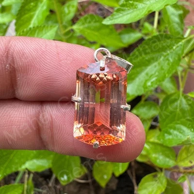 Colgante de topacio imperial natural de 22 quilates en plata maciza 925 - piedras preciosas certificadas Foto 1 de 4