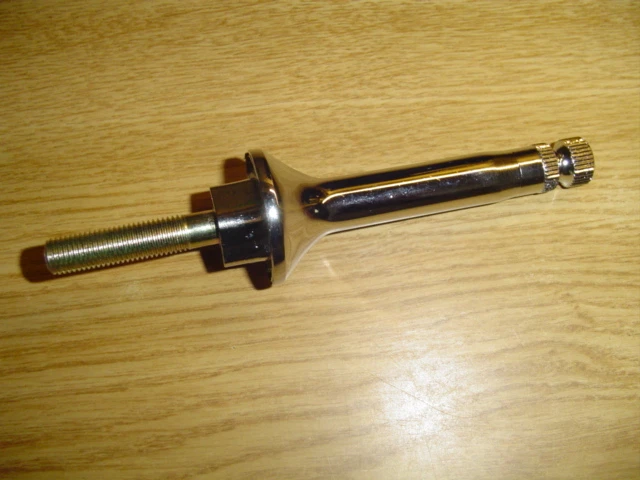 Kawasaki Blinkerstange Z1 Z900 Z1000 Z650 Z750 H1 H2 - Bild 1 von 1