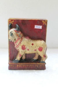 Old Hand Carved Wooden Hindu Holy Nandi Cow Engraved Wall Hanging Block NH5028 - Picture 1 of 12