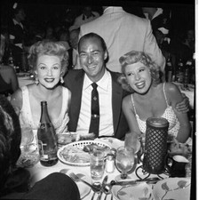 Gale Robbins Barbara Ruick Original Camera 2.25 x 2.25 Negative & Contact Photo