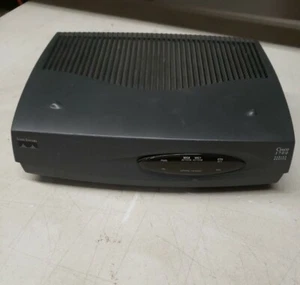 Cisco 1720 1700 Series 10/100BaseT Modular Access Router - Picture 1 of 6