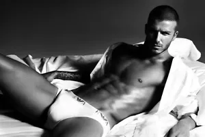 David Beckham Poster 11inx17in Mini Poster (28cm x43cm) - Picture 1 of 1