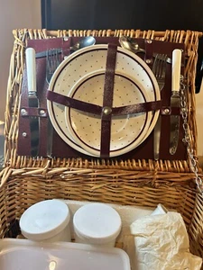 Vintage & All Original 1970s ULTIMA Two Person Picnic Basket - (Camper van??) - Picture 1 of 18