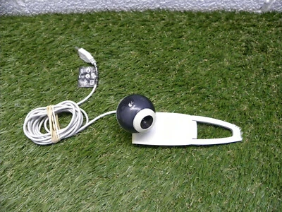 LOGITECH QUICKCAM EXPRESS USB WEBCAM WIRED WITH CLIP V-UAP42 UK SELLER #BOX84 - Image 1 of 2