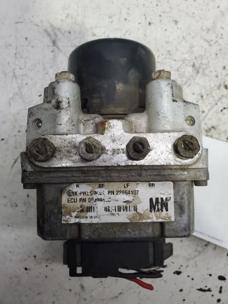 2000-2005, Chevrolet Cavalier, антиблокировочная тормозная деталь в сборе, PN 22664107 - Изображение 1 из 4