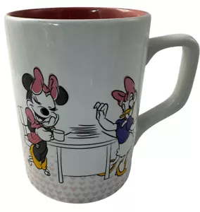 Disney Parks Minnie Daisy We're Not Gossiping We're Networking Kaffeebecher - Bild 1 von 24
