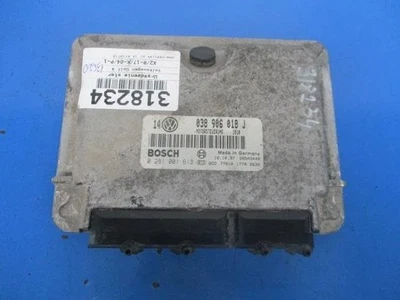 VW GOLF III Van 1H1 Unité de Contrôle du Moteur 1997 21395484 - Photo 1/3