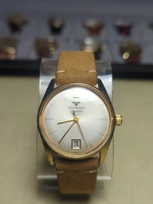 De colección Wittnauer Geneva con fecha chapada en oro esfera limpia COMO NUEVO estado REPARADO Foto 1 de 4