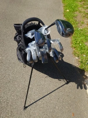 MacGregor MacBlk MRH Golf Set All Graphite S Flex Shafts. +1" No Driver  - Image 1 of 4