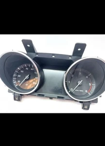 LAND ROVER DISCOVERY SPORT SPEEDOMETER INSTRUMENT CLUSTER 2.0 DIESEL L550 2015 - Picture 1 of 2