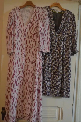 LOT OF PINK PATTERNED SILK FITTED A LINE DRESS BY JOIE, BODEN ~ 8 - Image 1 of 4