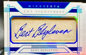 1/1 Bert Blyleven Auto Booklet 2021 National Treasures Holo Blue Cut Signatures - Picture 1 of 4