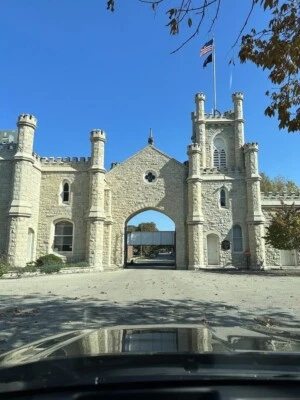 1, 2, 3 or 4 Cemetery Lots at Rosehill Cemetery in Chicago, Illinois - Image 1 of 4