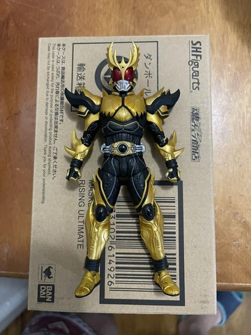 BANDAI S.H.Figuarts Shinkocchou Seihou MASKED KAMEN RIDER KUUGA RISING ULTIMATE Cover