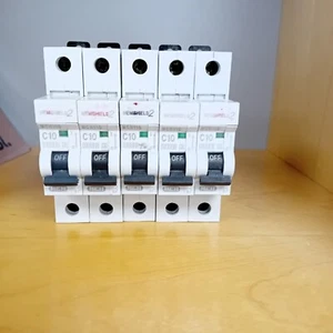 Job lot of 5 x Delta / Memshield 2 MCH110 - Type C 10 amp mcbs. 10ka rating - Picture 1 of 14