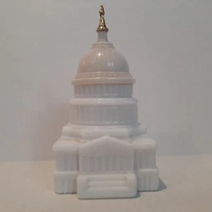 Avon The Capitol Wild Courry After Shave 4.5fl oz Full bottle - Picture 1 of 5