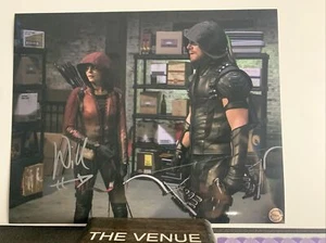 Willa Holland (Aarow Actress) Signed Autographed 8x10 photo - AUTO w/COA - Picture 1 of 2