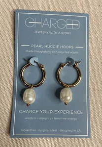 PENDIENTES HUGGIE EXTRAÍBLES DE PERLAS Y PIEDRAS Joyería Cargada - Imagen 1 de 4