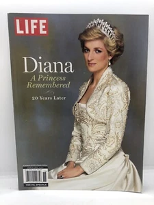 Life Magazine Diana A Princess Remembered 20 Years Later - Imagen 1 de 6