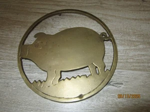 Coprimaiale/maialino vintage in ottone massiccio tondo 7,25" - Foto 1 di 3