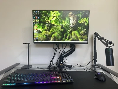 alienware 240hz monitor AW2518H - Image 1 of 2