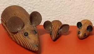 Vintage Mid Century Danish Miniatur Holz Maus Leder Ohren Skandinavisch LESEN - Bild 1 von 9