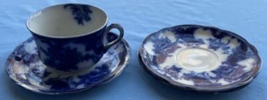 4 Pcs: New Wharf Pottery Lois Flow Blue Cup and Three Saucers - Picture 1 of 7