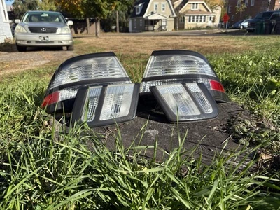 2003-2011 SAAB 9-3 ICE BLOCK CLEAR TAIL LIGHT LAMP SET SEDAN ONLY GENUINE OEM - Image 1 of 4