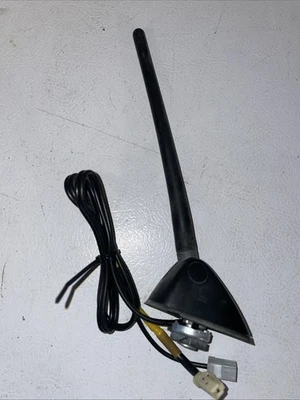2008 - 2015 Scion xB OEM Roof Radio Antenna 86300-12A40 86309-48040 2846 - image 1 of 4