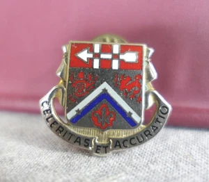 Brass US Army 3rd Artillery Regiment "Celeritas Et Accuratio" Insignia Badge Pin - Picture 1 of 4