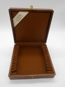 01 ) COFFRET ÉCRIN POUR 12 CUILLERES A CAFÉ DESSERT EN ARGENT MASSIF OU MÉTAL . - Picture 1 of 4