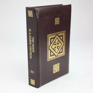 The Moon is a Harsh Mistress by Robert A. Heinlein Leatherbound Collector’s - Foto 1 di 7