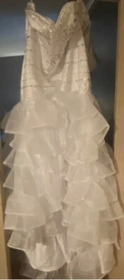 Vestidos de noiva plus size tamanho 20 - Imagem 1 de 4