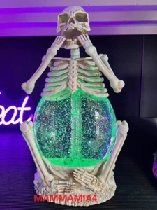 Halloween LED Spinning Glitzer Skelett Dekoration - Weiß - Bild 1 von 5