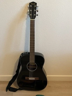 Fender CC-60S Beginner Concert Pack - Black - Image 1 of 3