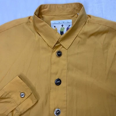 Camisa De Colección Studio Umen Para Hombres S Amarillo Mostaza Metal/Plástico Abotonada Manga Larga Foto 1 de 4