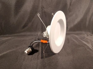 6er Pack Retrofit LED Einbaustrahler Dosenbeleuchtung 5 6 Zoll weiß 5000K 15W 120V - Bild 1 von 9