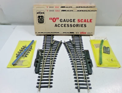 (2) O gauge Atlas scale switches in original boxes (lot 9968) - Image 1 of 3
