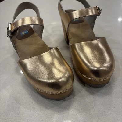 MIA Sofia Clogs Womens EU 40 Rose Gold Leather Platform Lug Sole 70s Mary Jane - Image 1 of 4