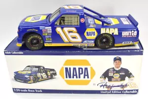 Chevy 1:24 Race Truck NAPA 16 Ron Hornady Jr Nascar Limited Edition Collectable - Picture 1 of 7