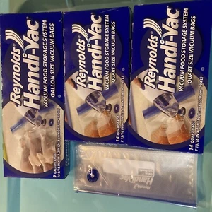 3 New Boxes Reynolds Handi-Vac 9 Gallon and 31 court Bags - Picture 1 of 3